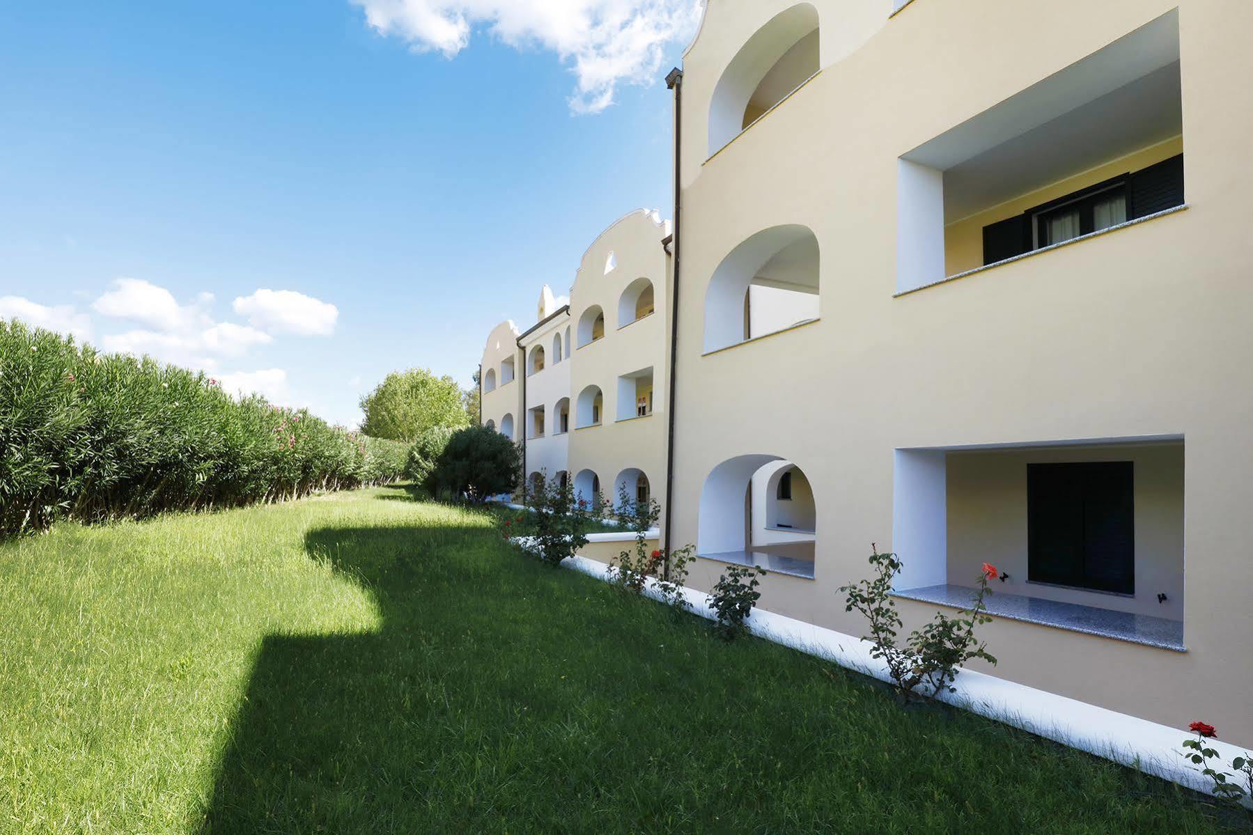 Residence Il Borgo Orosei Exterior photo